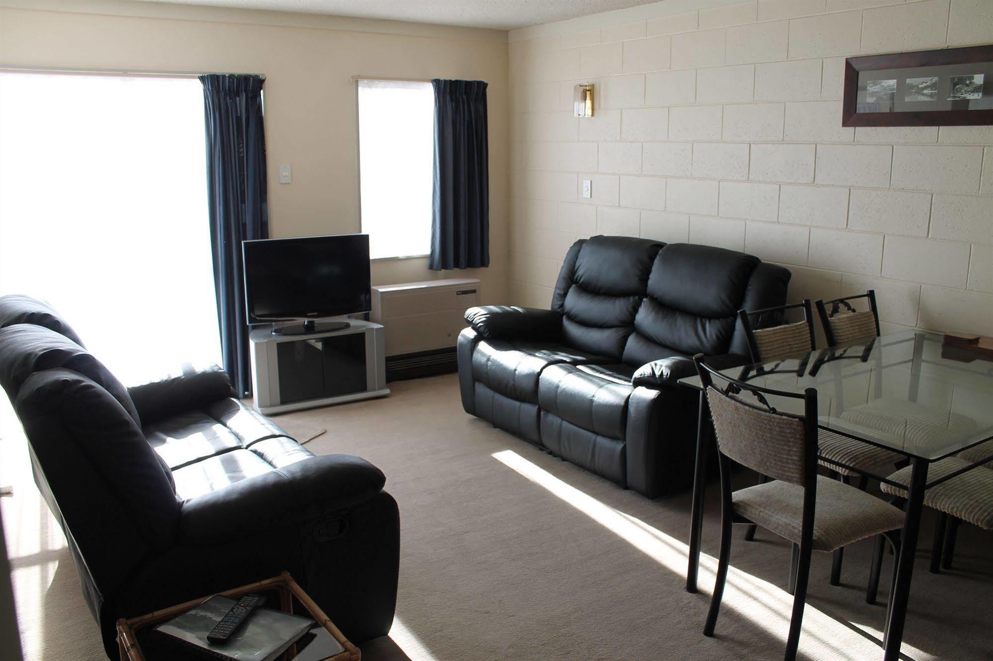 Riverview Motel Whanganui Exteriör bild