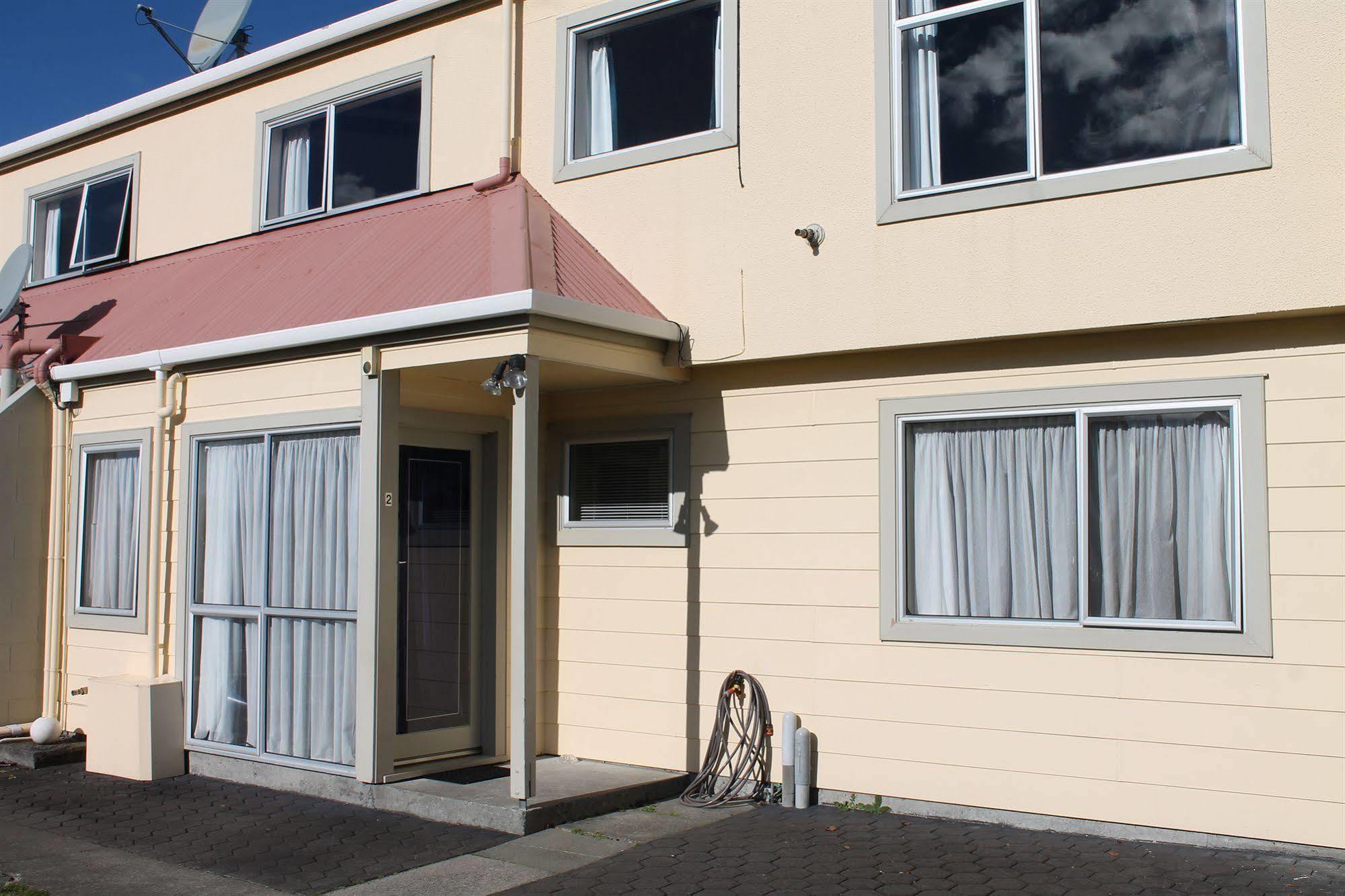 Riverview Motel Whanganui Exteriör bild