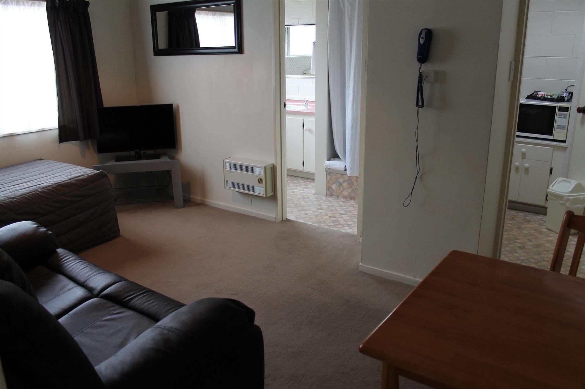 Riverview Motel Whanganui Exteriör bild